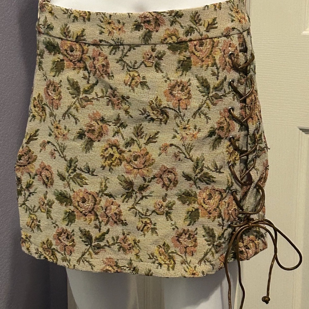 ROSE FLORAL PRINT SZ L CORSET LACE HIGH WAIST MINI SKIRT WHIMSY COTTAGECORE BOHO